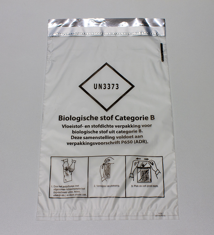 Safety bag A5-165x265mm, transparant, with seal and grooves sidewards on top, with pouch, printed with UN3373 + P650 + biologische stof categorie B