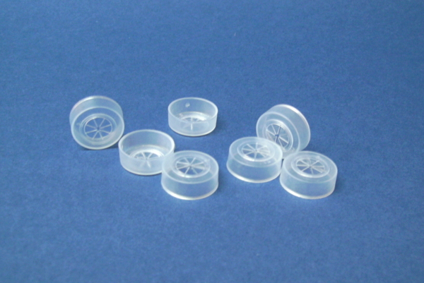 Technicon cap piercable, polyethylene, Kartell