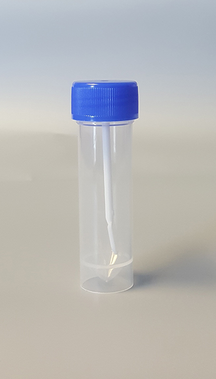 Tube 90 x 25mm, 30ml, polypropylène, aseptique, cap bleu avec cuillère, ISS