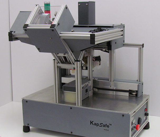 Kapsafe mini recapper for single rack