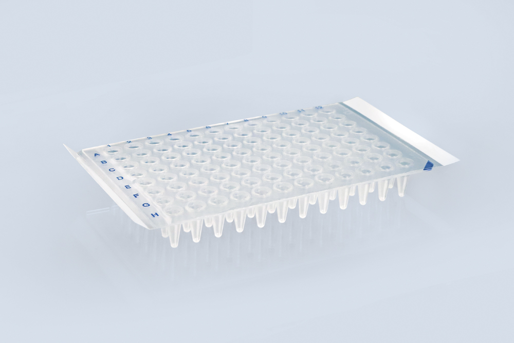 Sealing film for microtiter plates, for Real-Time PCR, polyester, 100 sheets/bag, Brand